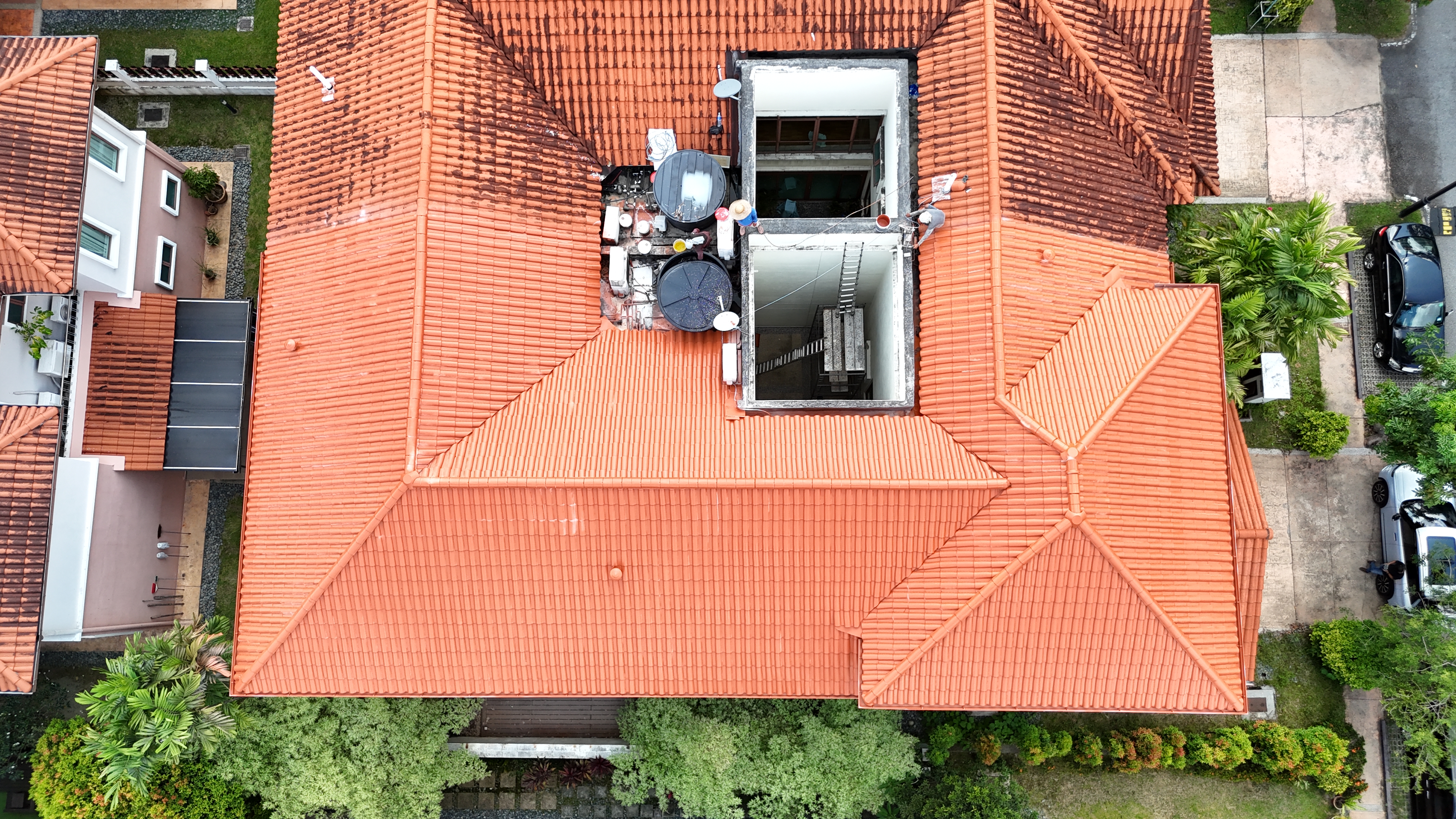 Roof coating application 3
